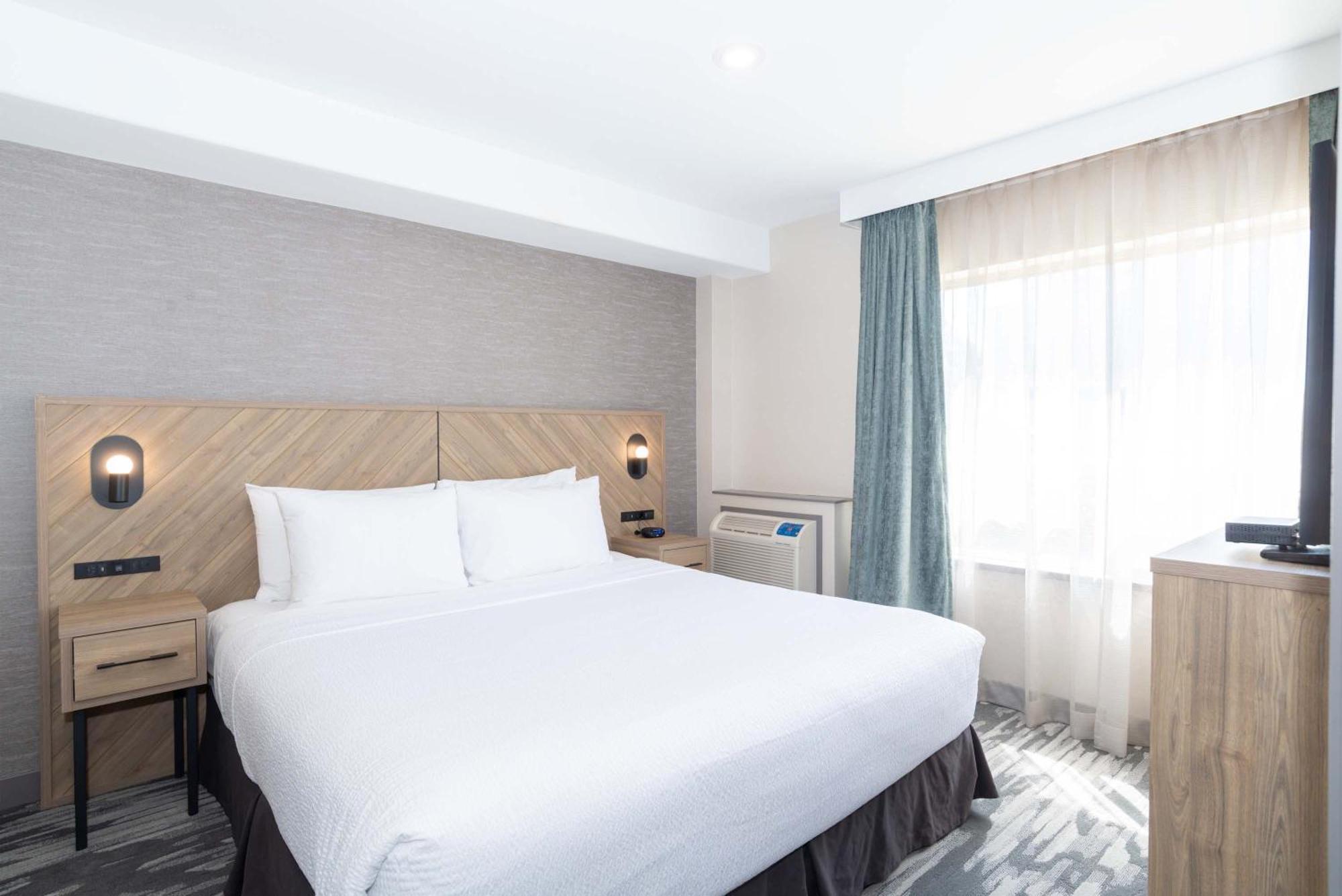 แซนด์แมน โฮเต็ล แอนด์ สวีท เรจีนา Hotel ริไจนา ภายนอก รูปภาพ
