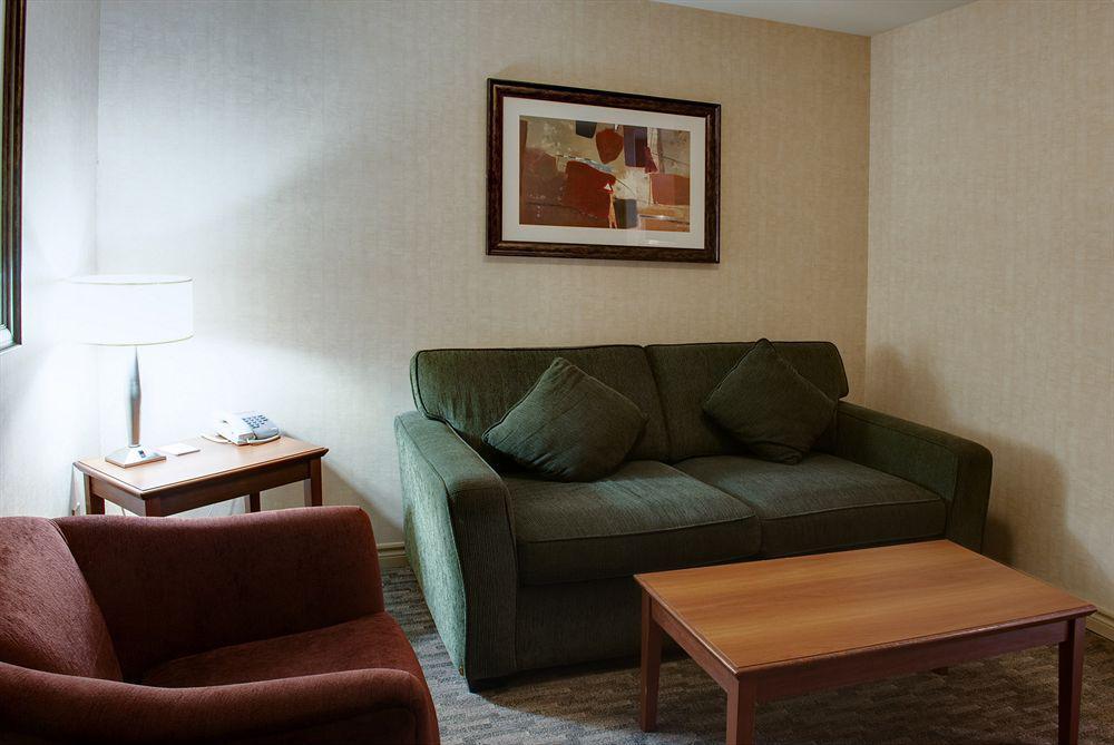 แซนด์แมน โฮเต็ล แอนด์ สวีท เรจีนา Hotel ริไจนา ภายนอก รูปภาพ